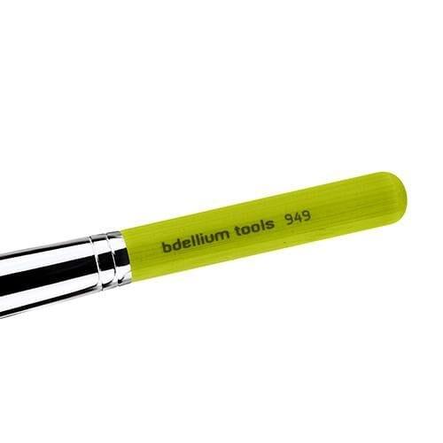 Green Bambu 949 Pointed Foundation - Bdellium Tools