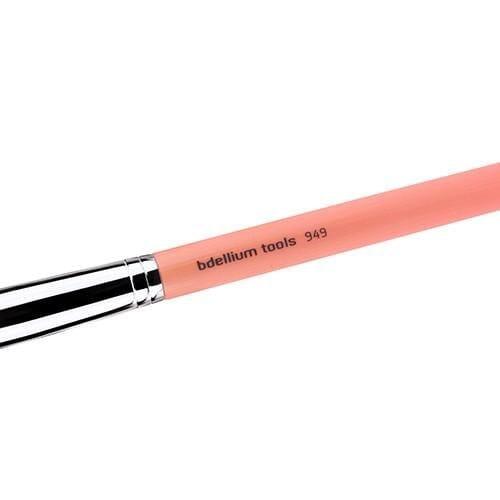 Pink Bambu 949 Pointed Foundation - Bdellium Tools